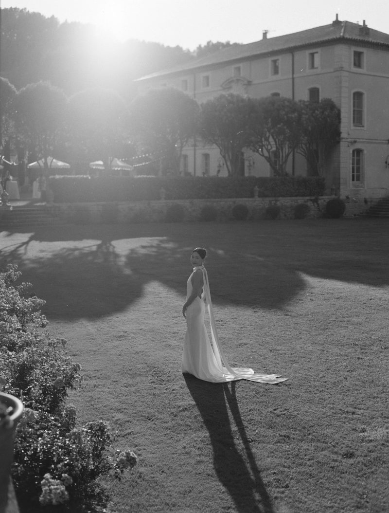 marie-chicchirichi-destination-wedding-planner-luxury-chateau-provence-france