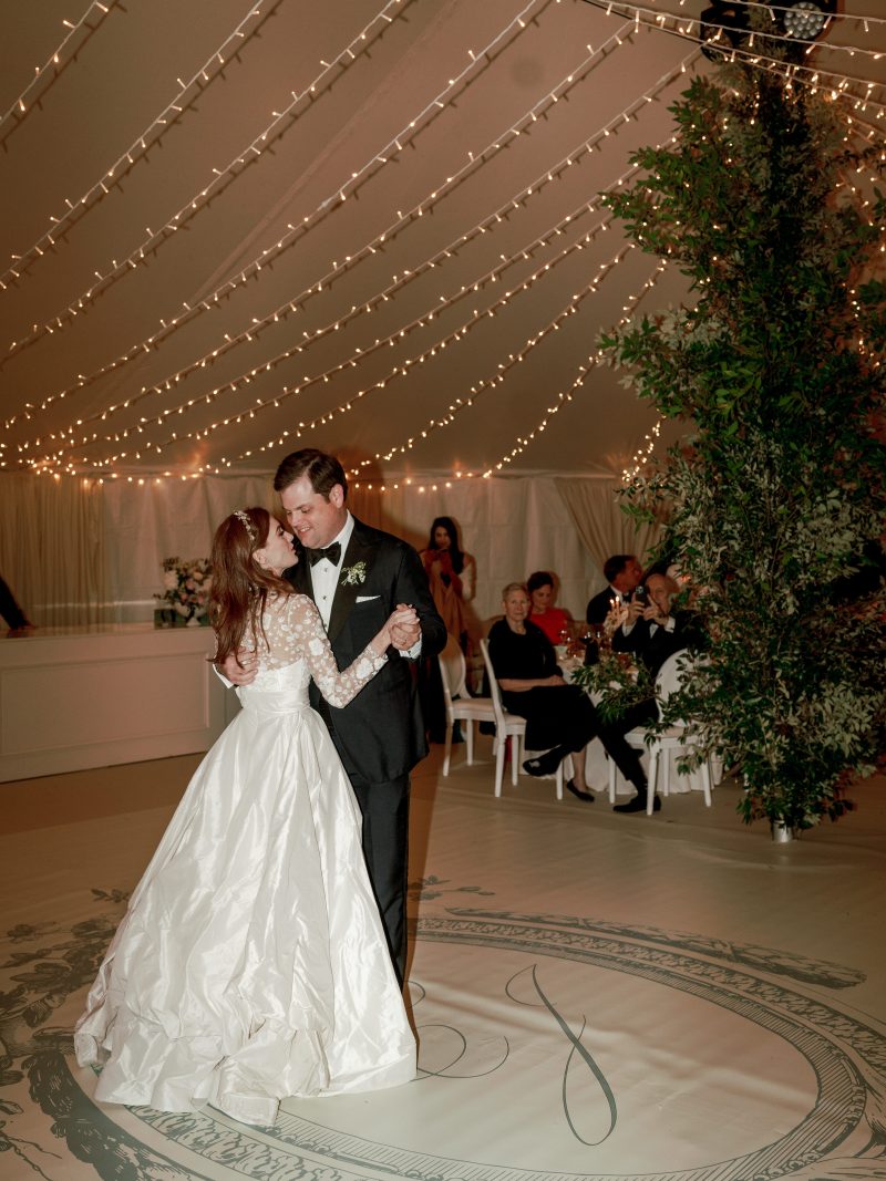 marie-chicchirichi-destination-wedding-planner-luxury-chateau-tourreau-provence-france