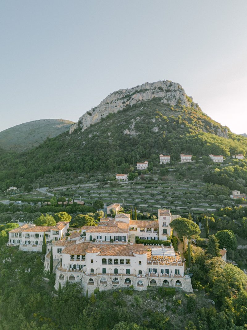 marie-chicchirichi-destination-wedding-planner-luxury-chateau-saint-martin-vence-france