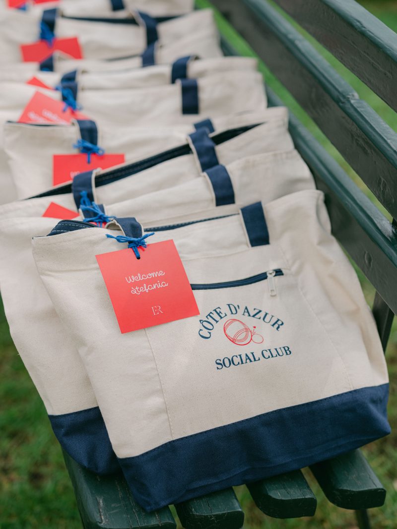 marie-chicchirichi-destination-wedding-planner-luxury-chateau-saint-martin-france-petanque