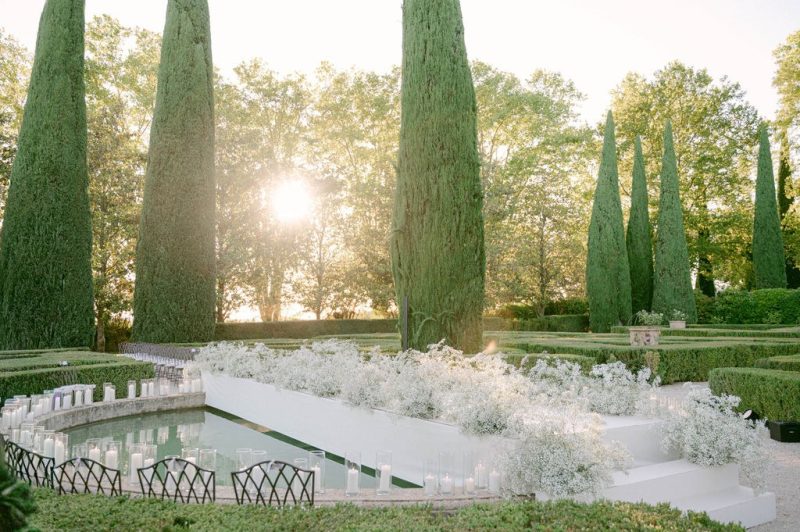 marie-chicchirichi-destination-wedding-planner-luxury-expert-chateau-sannes-france