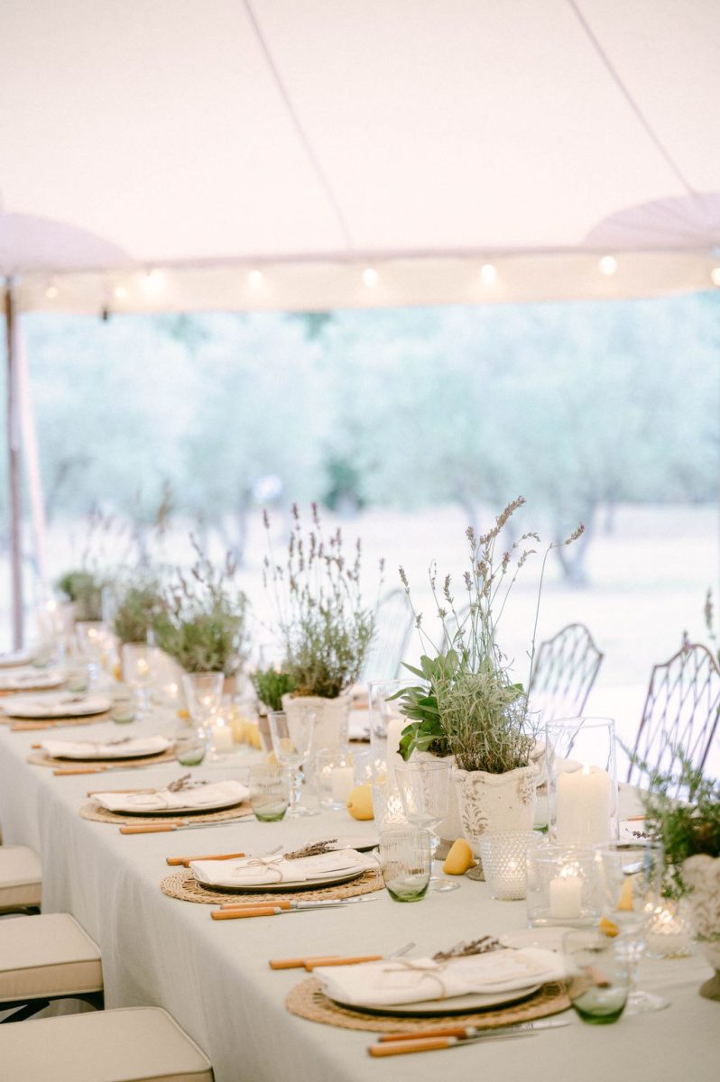 marie-chicchirichi-destination-wedding-planner-luxury-expert-chateau-sannes-france