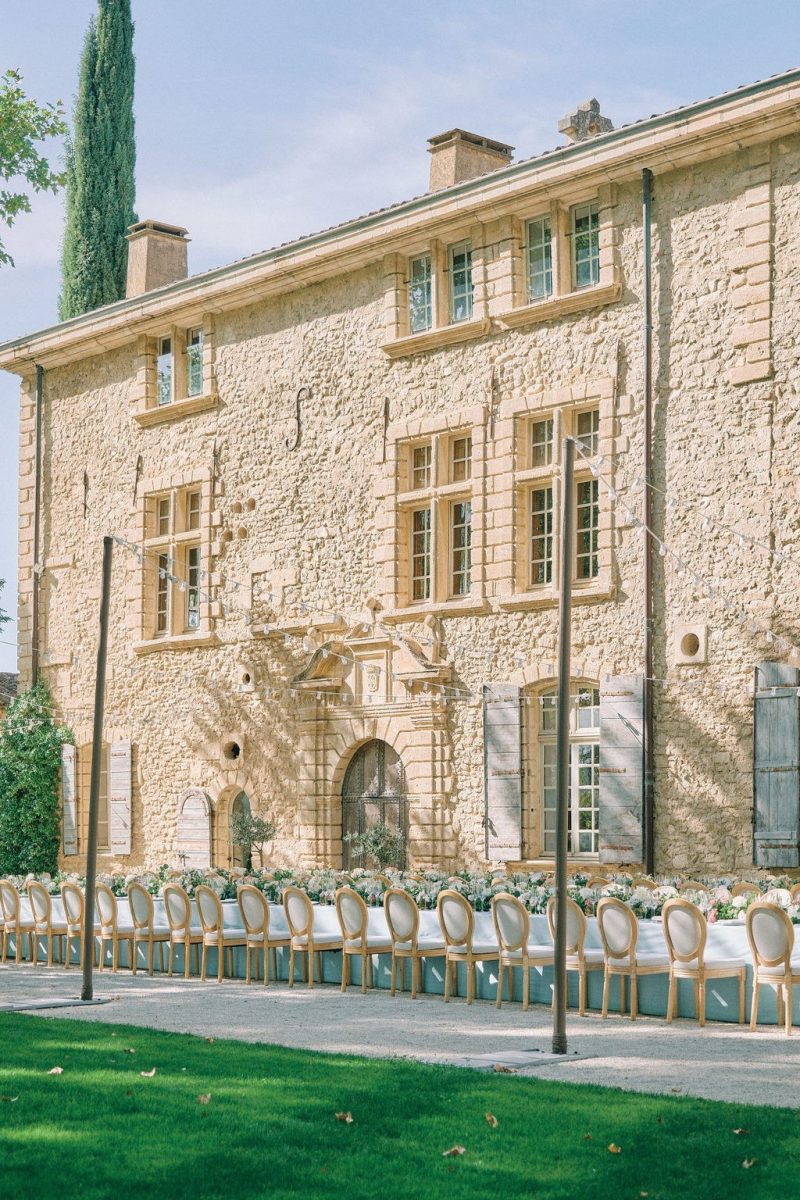 marie-chicchirichi-destination-wedding-planner-luxury-chateau-sannes-france
