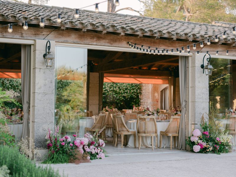 marie-chicchirichi-destination-wedding-planner-luxury-mas-rose-provence-france