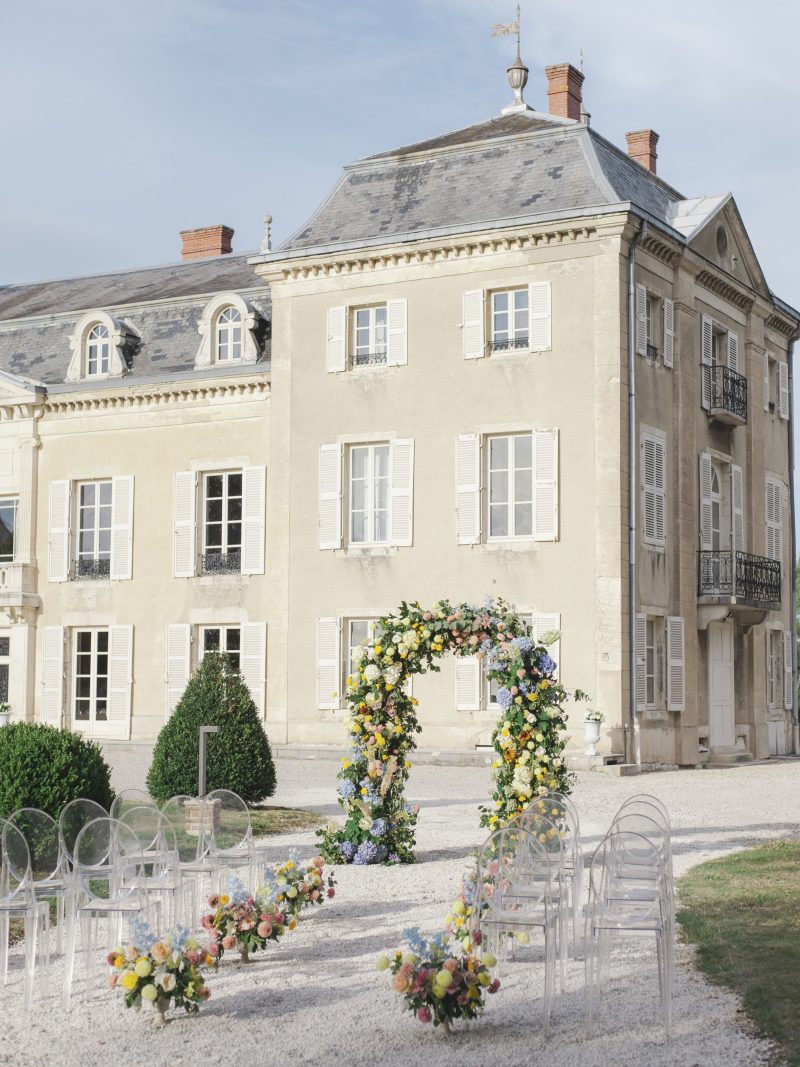 marie-chicchirichi-destination-wedding-planner-luxury-chateau-france