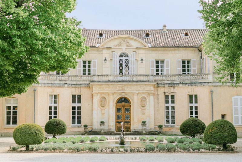marie-chicchirichi-destination-wedding-planner-luxury-chateau-martinay-france