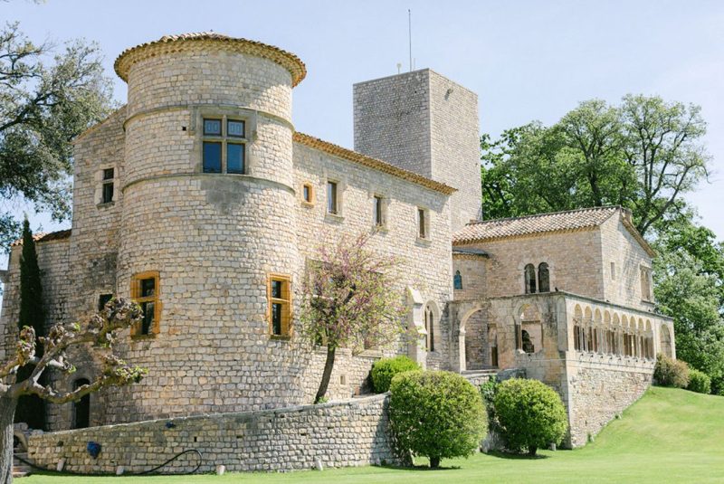 marie-chicchirichi-destination-wedding-planner-luxury-chateau-castellaras-france