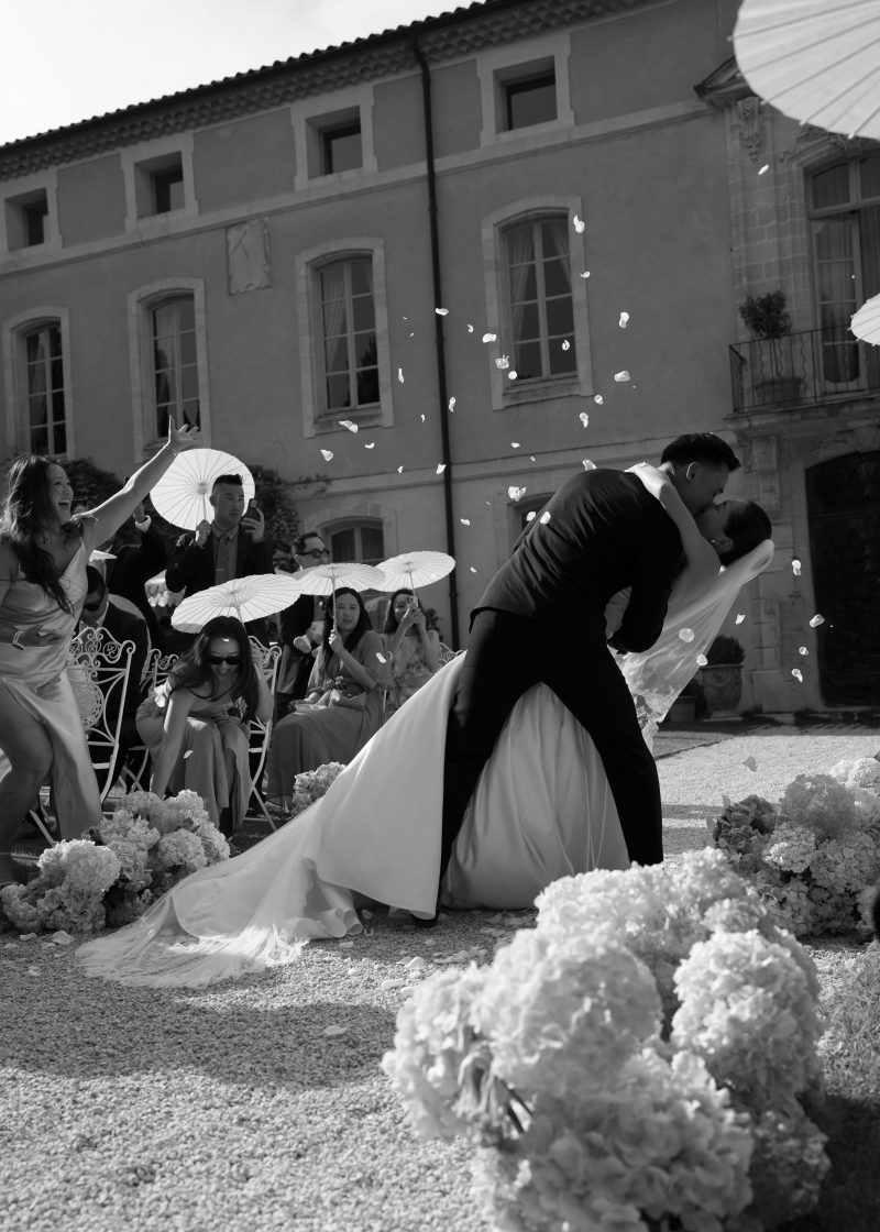 marie-chicchirichi-destination-wedding-planner-luxury-chateau-provence-france