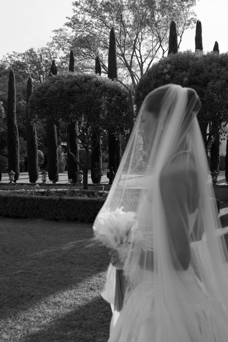 marie-chicchirichi-destination-wedding-planner-luxury-chateau-provence-france
