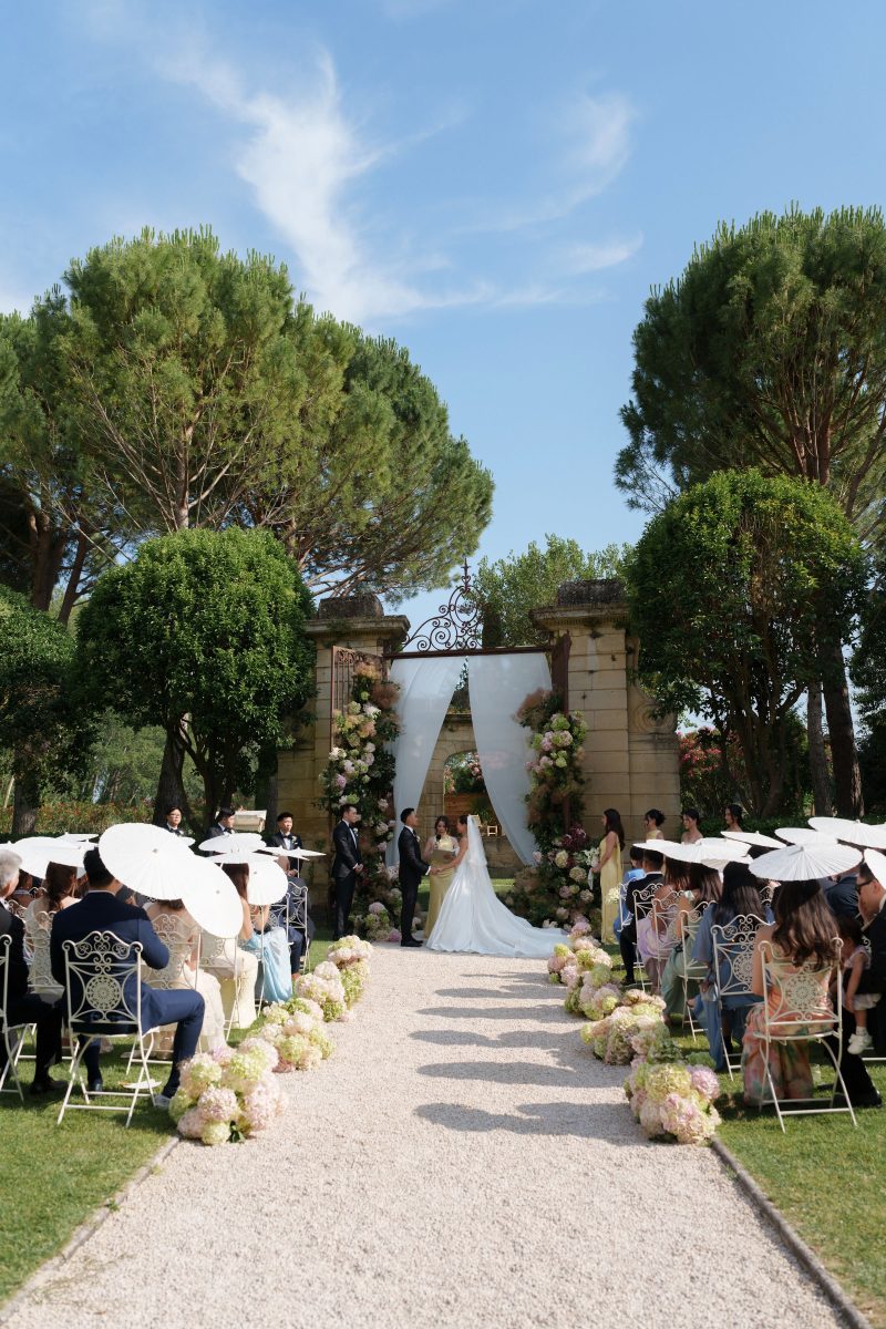 marie-chicchirichi-destination-wedding-planner-luxury-chateau-provence-france