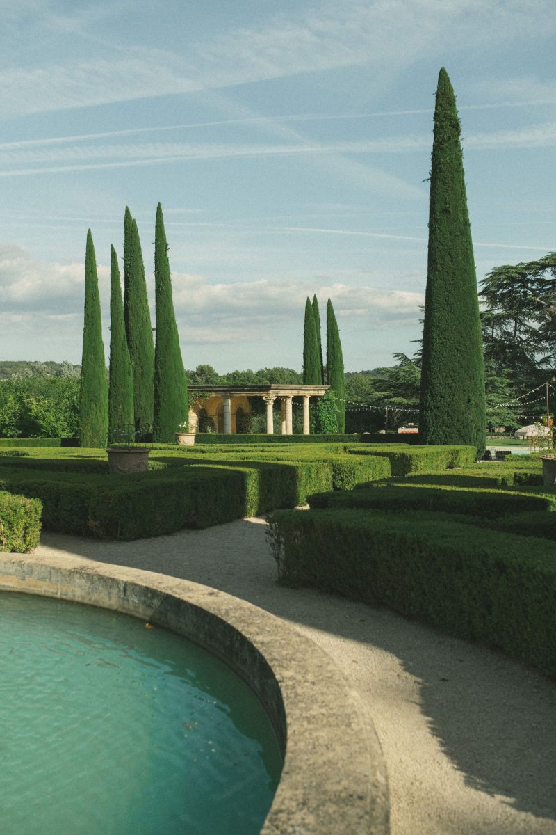 marie-chicchirichi-destination-wedding-planner-luxury-chateau-sannes-france