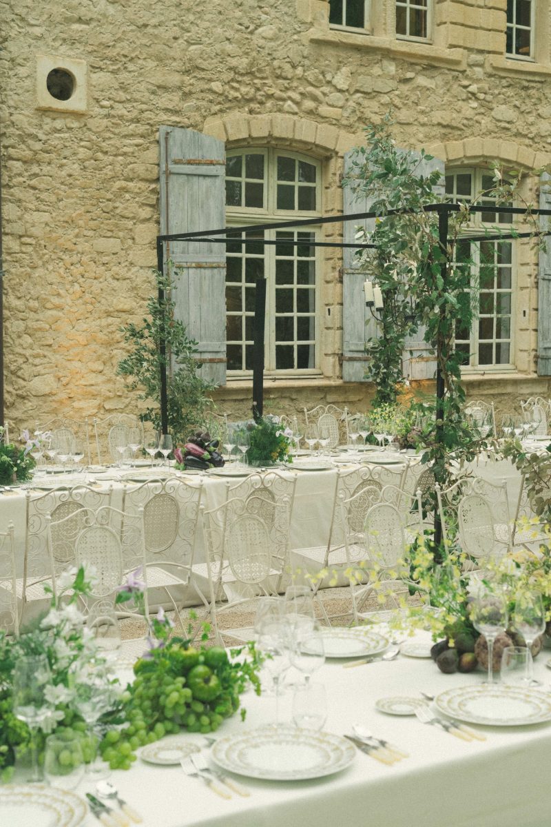 marie-chicchirichi-destination-wedding-planner-luxury-chateau-sannes-france