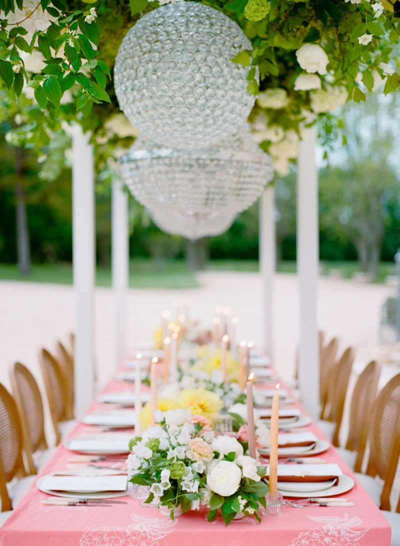 marie-chicchirichi-destination-wedding-planner-luxury-chateau-fonscolombe