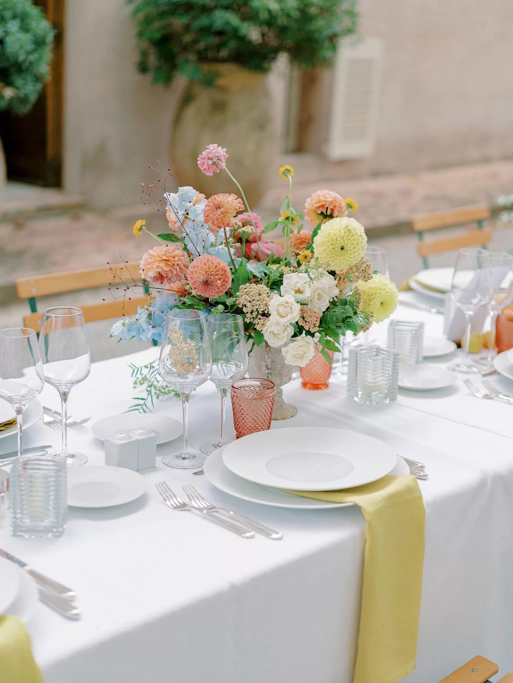 marie-chicchirichi-destination-wedding-planner-luxury-chateau-cote-azur