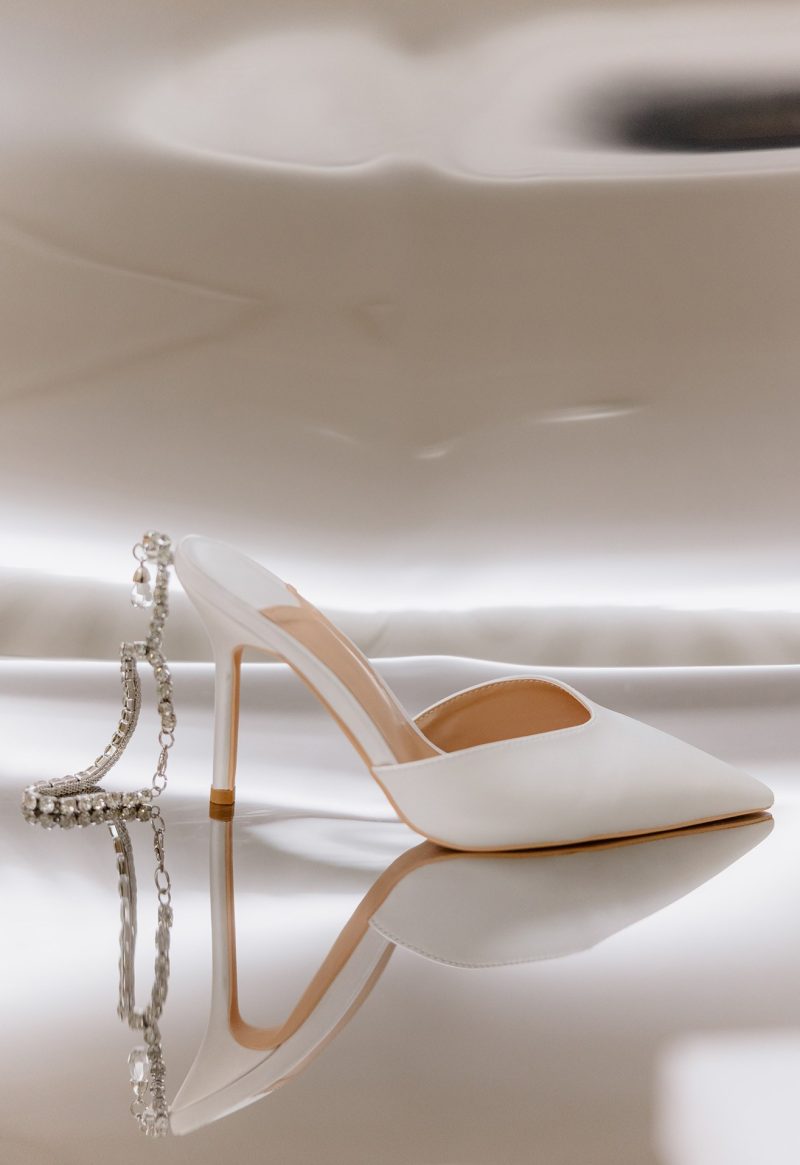 marie-chicchirichi-destination-wedding-planner-luxury-chateau-sannes