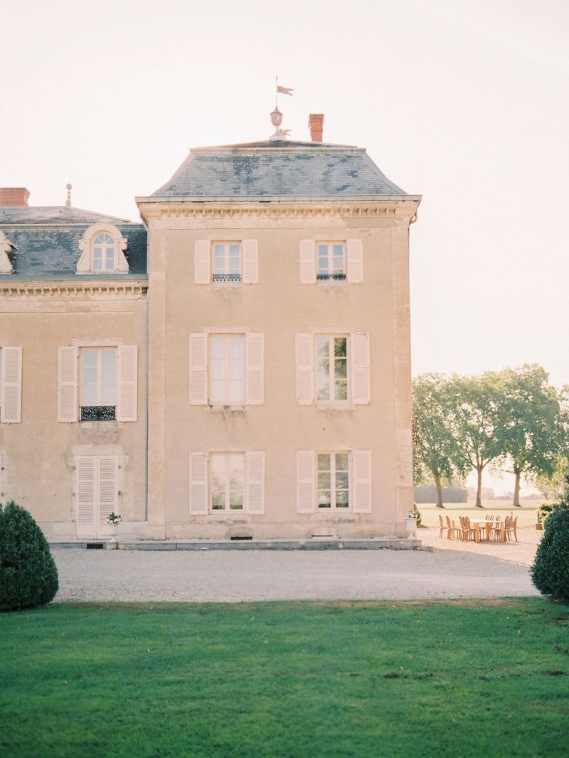 marie-chicchirichi-destination-wedding-planner-luxury-chateau-france