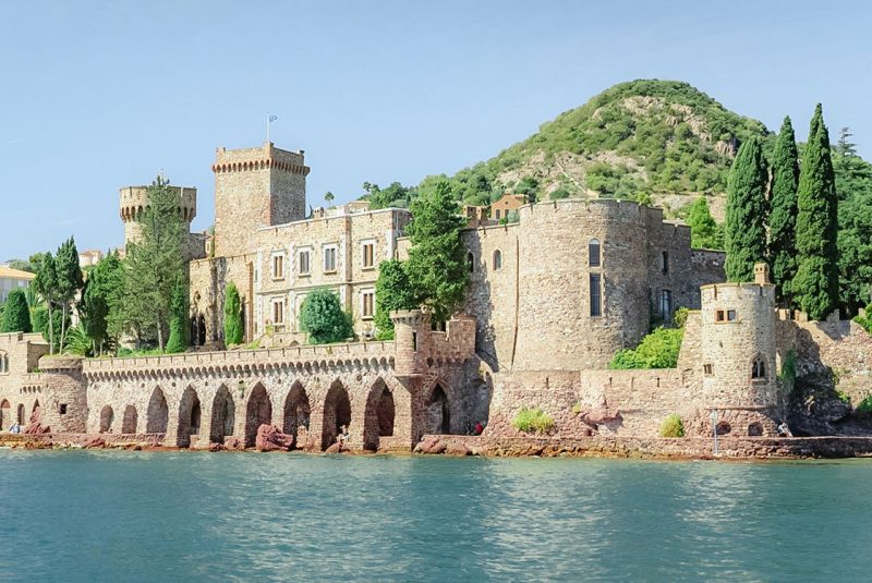 marie-chicchirichi-destination-wedding-planner-luxury-expert-chateau-napoule-cote-azur-france